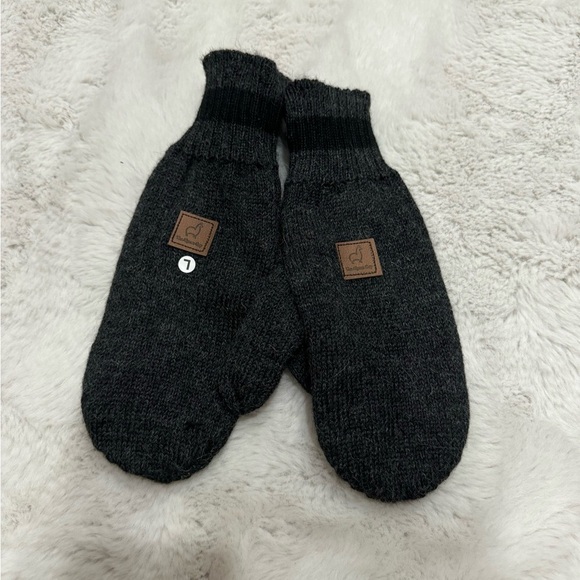 Luxurious
Lined Alpaca
Mitten
Houndstooth Sz: L - Picture 5 of 6